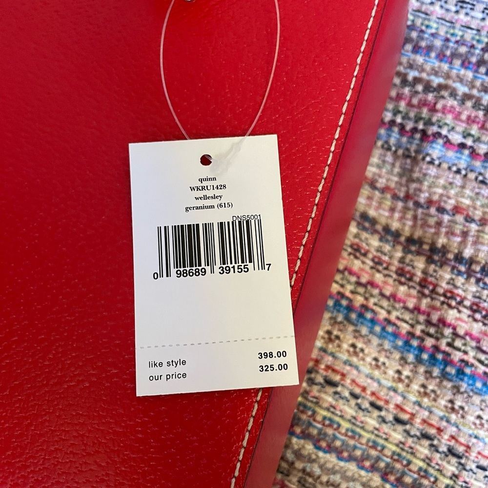 NWT red leather Quinn handbag - Picture 2 of 7